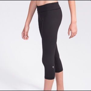 Ivivva Cropped Leggings size 12